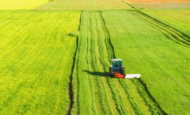 APIA teren+tractor